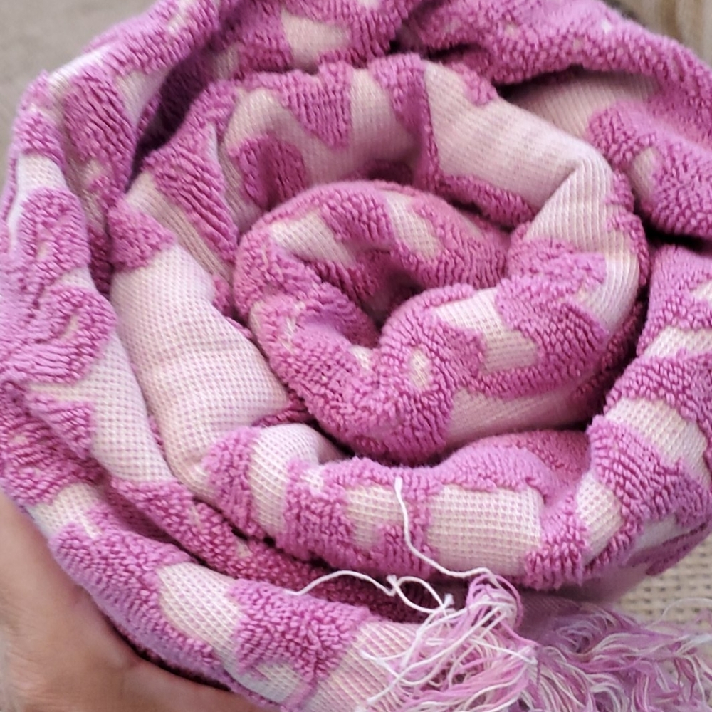 NWT Spell Fuchsia Jasmine Spell towel - Picture 5 of 11